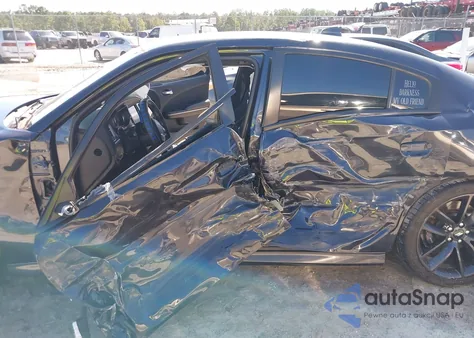 2019 Dodge Charger Scat Pack Rwd z USA, uszkodzony, nr VIN 2C3CDXGJ4KH598413